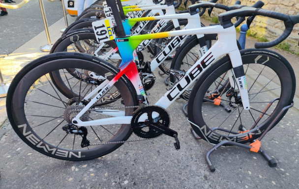 Départ Paris-Nice 2eme étape, Epône