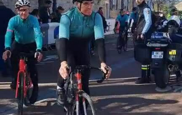 le club au depart, pour accompagner les jeunes.